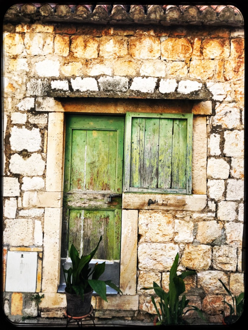 HipstamaticPhoto-519674326.859283