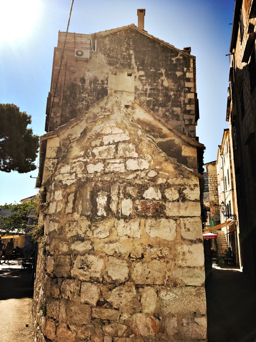 HipstamaticPhoto-519674687.112351